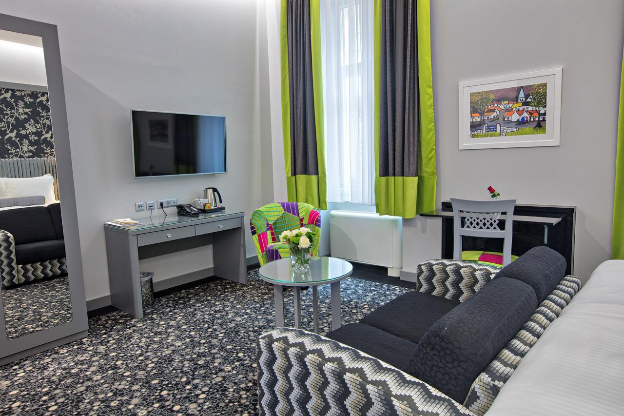 Hotel Central Сараево Екстериор снимка